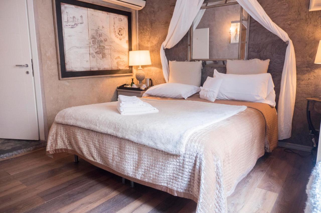 Les Chambres De Amelie B&B Болоня Екстериор снимка