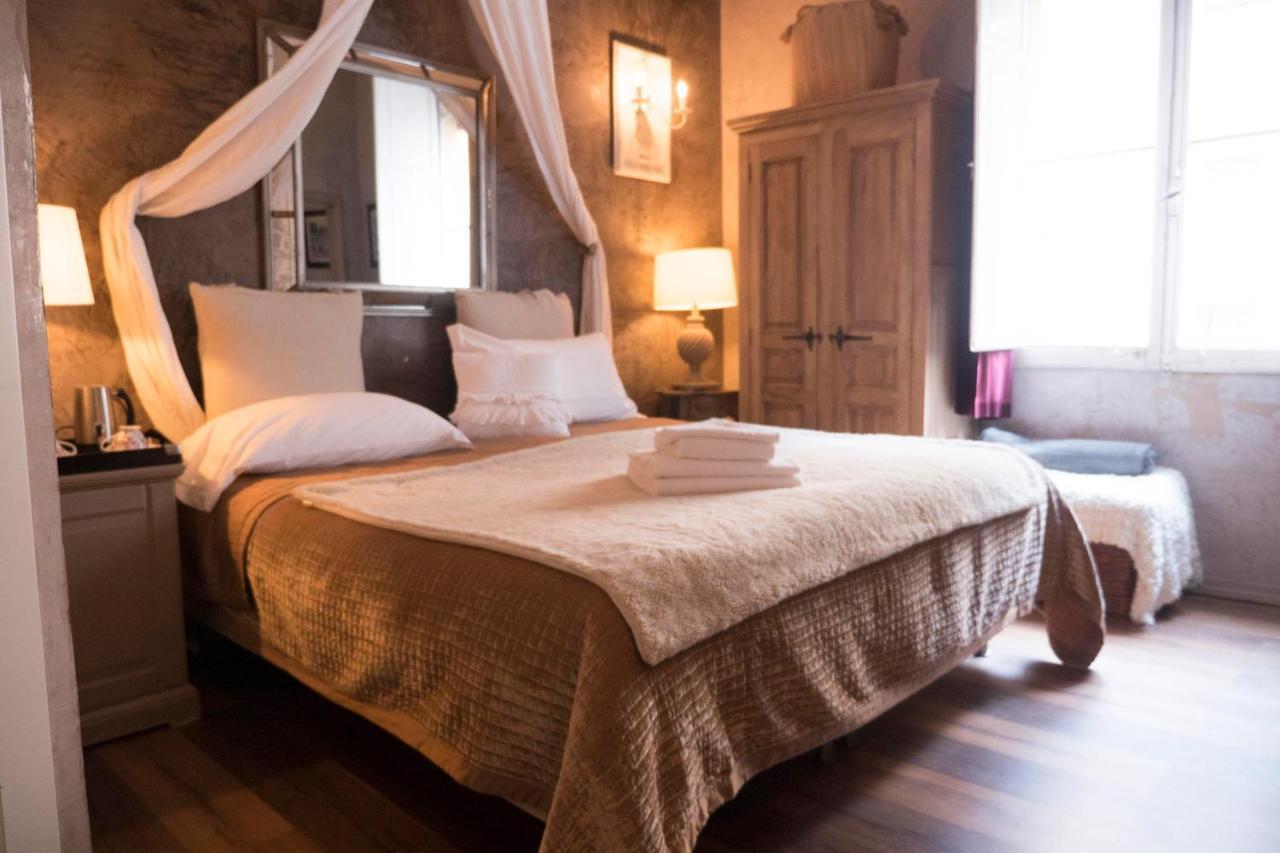Les Chambres De Amelie B&B Болоня Екстериор снимка