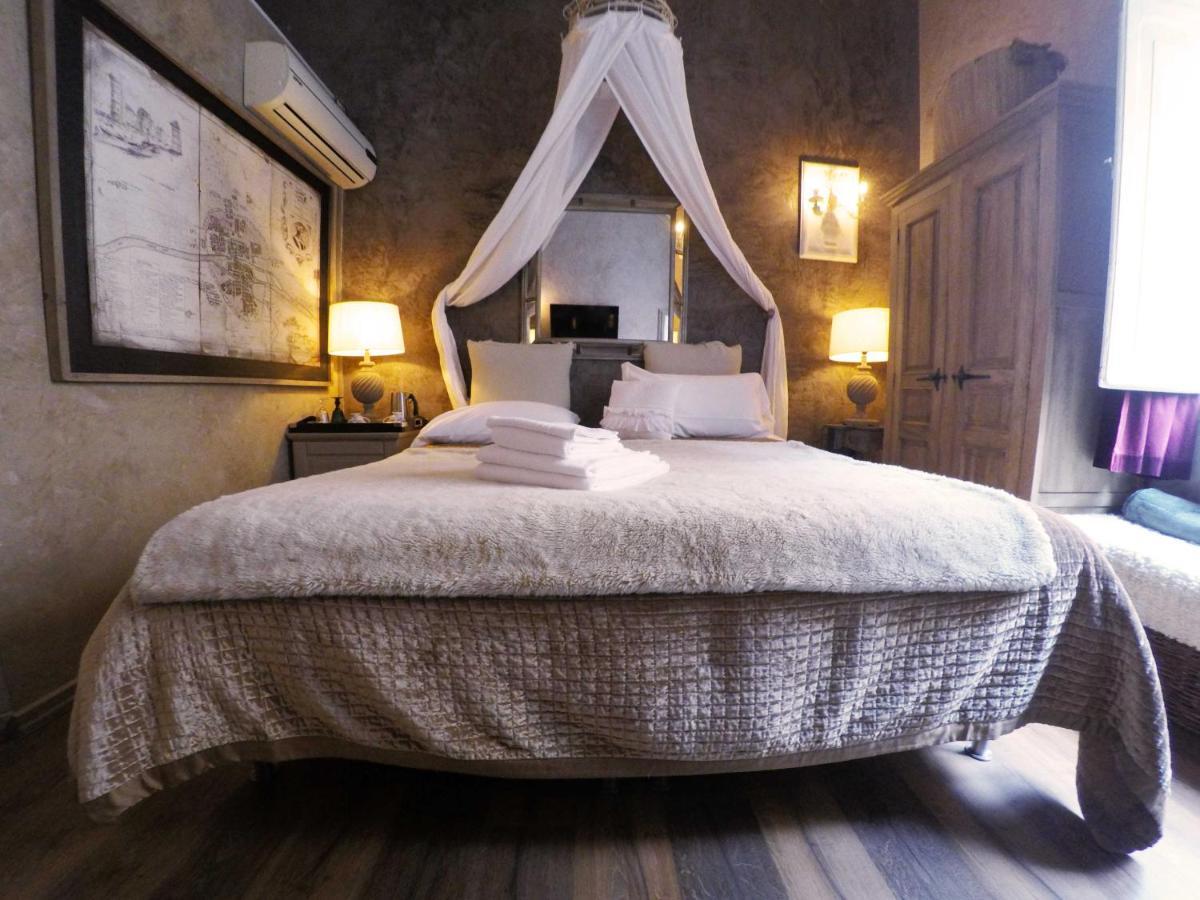 Les Chambres De Amelie B&B Болоня Екстериор снимка